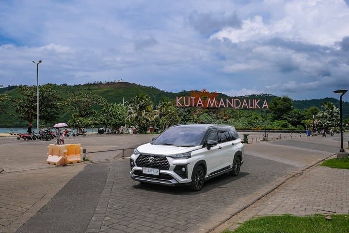 Harga Resmi Toyota Veloz Hybrid Akan Diumumkan di IIMS 2026