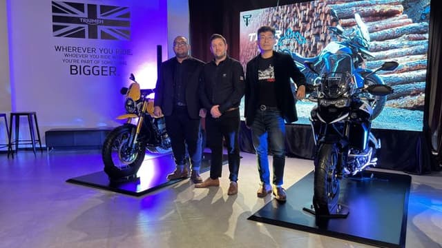 Triumph Luncurkan Scrambler 400 XC dan Tiger 900 Alpine Edition