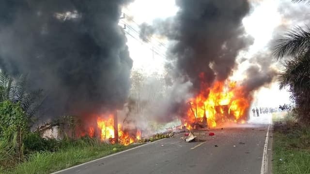 Kecelakaan Maut Lagi: Bus Tabrak Truk Tangki BBM, 16 Orang Tewas!