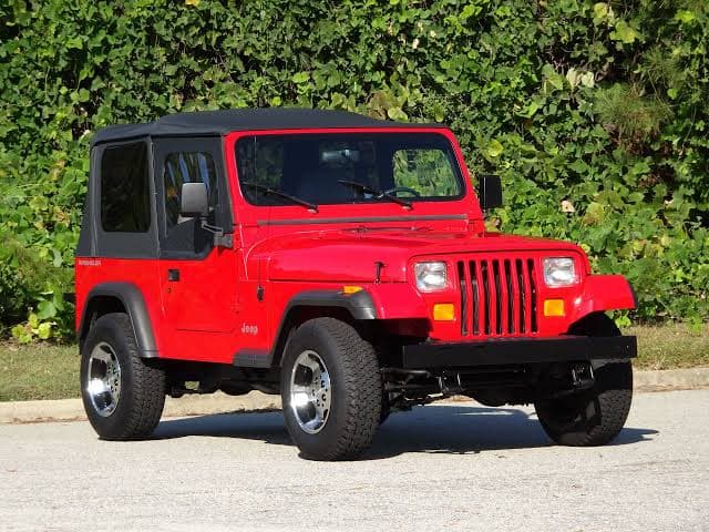 Isi Garasi Kalapas Cibinong Nonaktif, Ada Jeep Retro