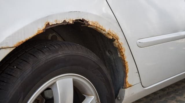 Ngabubutips: Hilangkan Karat di Mobil, Lebaran Bodi Kinclong