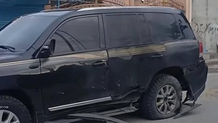 Toyota Land Cruiser Tidak Hancur Meski Ditembak RPG