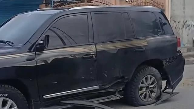 Toyota Land Cruiser Tidak Hancur Meski Ditembak RPG