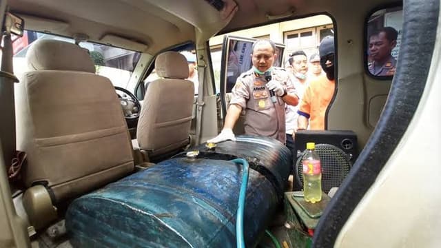 Bahlil Bongkar Biang Kerok Krisis BBM di Makasar: Dugaan Modifikasi Tangki