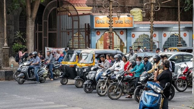 Waduh, Pemerintah India Larang Penjualan Motor Bermesin Bensin