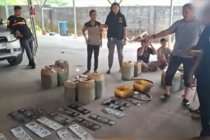 Polisi Gerebek Rumah Tempat Penimbunan BBM Subsidi