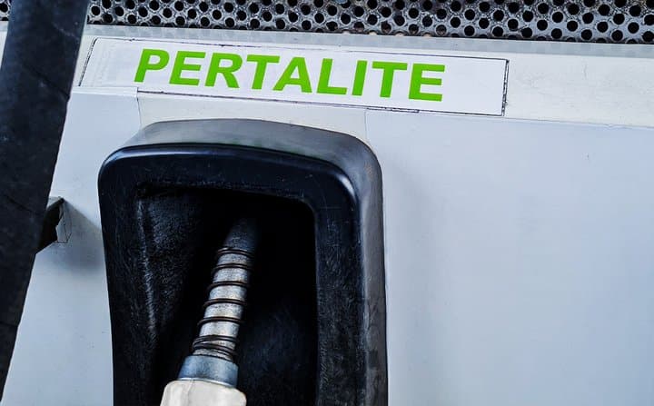 Harga Pertalite Dipastikan Gak Naik Tahun Ini, Apa Rahasianya?