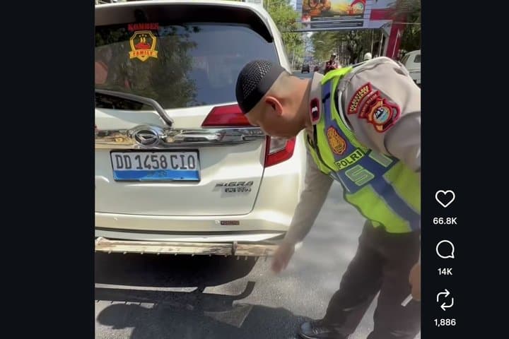 Daihatsu Sigra 'Death Race', Pakai Bumper Paku dan Pelat Nomor Mobil Listrik