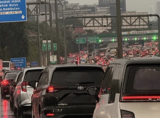 Cara Pantau Macet dan Banjir di Jalan Cukup Pakai Ponsel