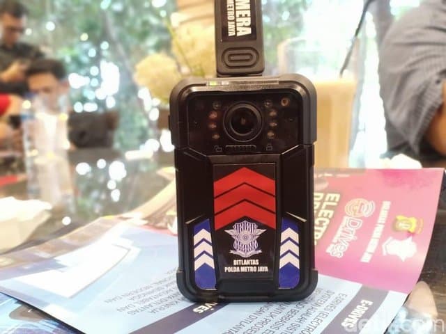 Polisi Lalu Lintas Bakal Diwajibkan Pakai Bodycam
