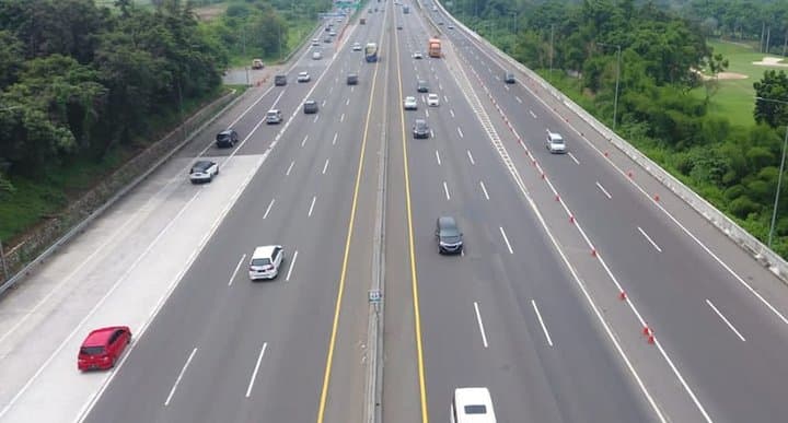 Santri Tewas Terlindas Mobil saat Nyeberang Jalan Tol: Bisa Dipidana!