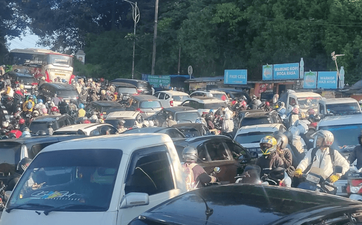 Polisi Alihkan Jalur Puncak untuk Car Free Night di Malam Tahun Baru