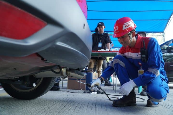 Tidak Lulus Uji Emisi, Kendaraan Didenda Rp15 Juta