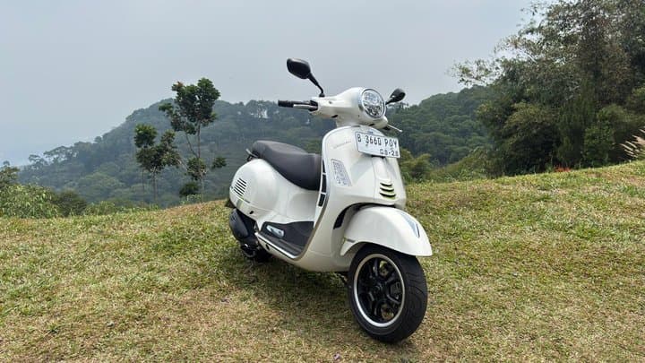 Harga Lebih Murah Fitur Nambah, Ini Beda Vespa GTS 250 dan GTS 300