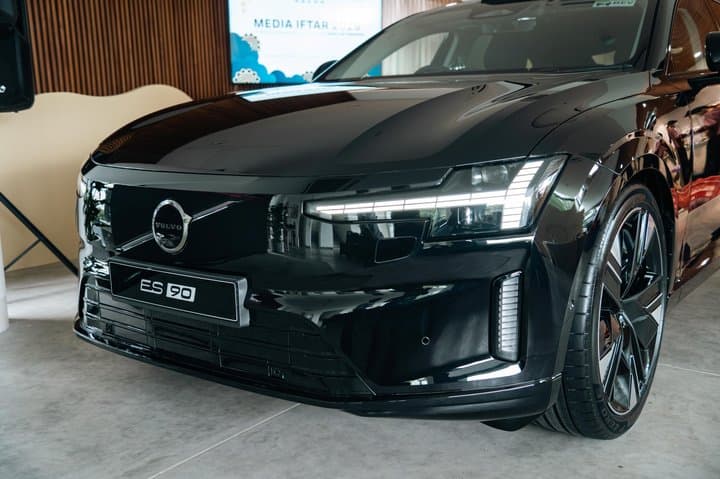 Dear Sultan! Volvo ES90 Meluncur di RI, Sedan Listrik Rp2,1 Miliar