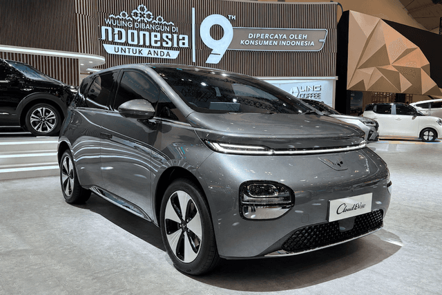 GIIAS 2026: Wuling Luncurkan New Cloud EV SE yang Lebih Murah