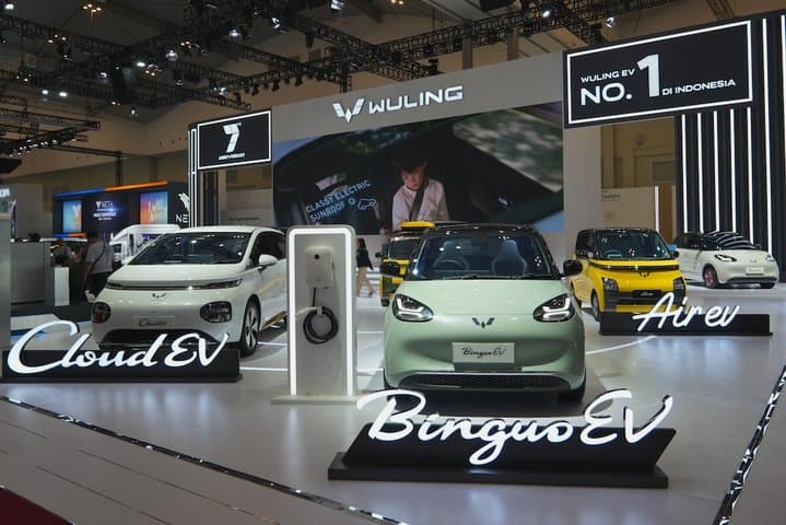 Survei: Jajaran Mobil Listrik Wuling jadi Pilihan Favorit Gen Z Survei: Jajaran Mobil Listrik Wuling jadi Pilihan Favorit Gen Z