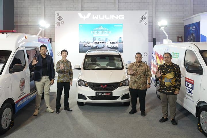 Wuling Formo Max dan Mitra EV Mejeng di GIICOMVEC 2026