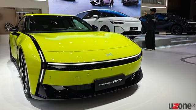 Gaya <em>Gonjreng</em> Xpeng P7, ‘Sedan AI’ yang Mejeng di GIIAS 2026
