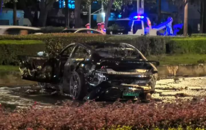 Forensik Kecelakaan Maut Xiaomi SU7: Kehilangan Daya, Pintu Terkunci