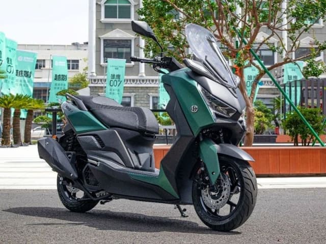 China Bikin Xmax Paket Hemat, Mesin 150 cc Harga Cuma Rp22 Juta!