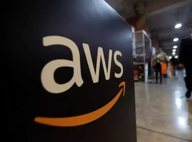 Server Cloud AWS di Bahrain Rusak Dihantam Rudal Iran
