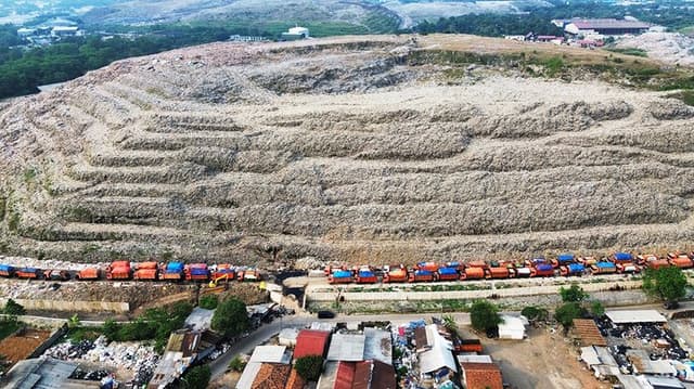 TPST Bantargebang Tolak Sampah Campur Mulai Agustus 2026