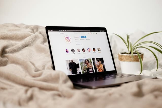Ngonten Gak Bisa Sembarangan, Influencer Bakal Disertifikasi?