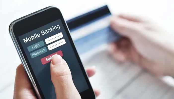 Komdigi Libatkan Polri untuk Basmi Pelaku SMS Penipuan Fake BTS