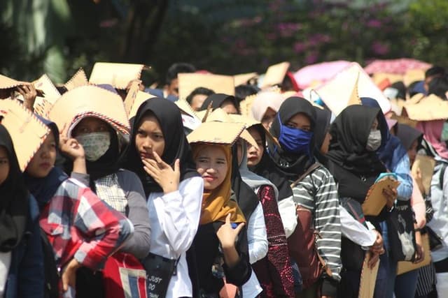 Modus Loker PDF Paling Merajalela, Komdigi: Korban Tertipu Kop Surat

