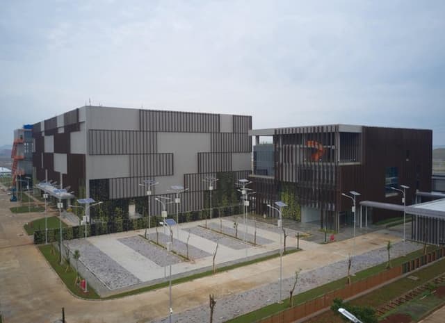 12 Raksasa Teknologi AS Bikin Data Center di Indonesia, Apa Saja?

