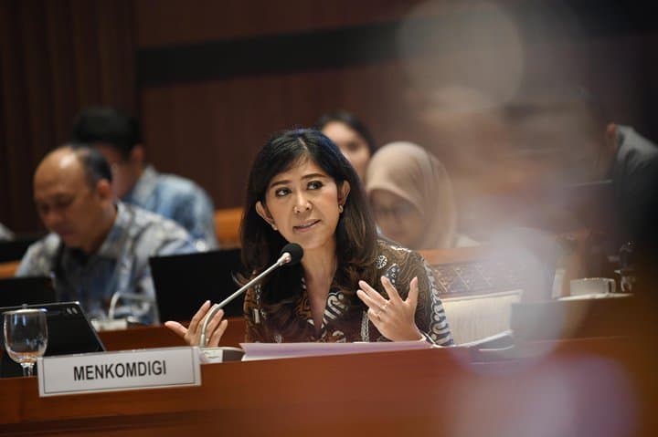 Meutya Hafid Diganjar Bintang Mahaputera dari Prabowo