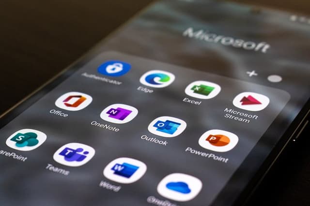 Microsoft Tarik Layanan dari Militer Israel, Kenapa Baru Sekarang?
