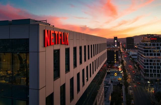 Lupakan Drama, Netflix Kini Sibuk Bikin Hutan Baru di AS