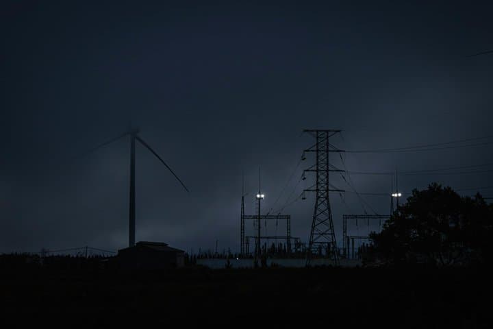 Sumatera Alami Blackout: Gak Cuma Listrik, Internet Ikut Terganggu