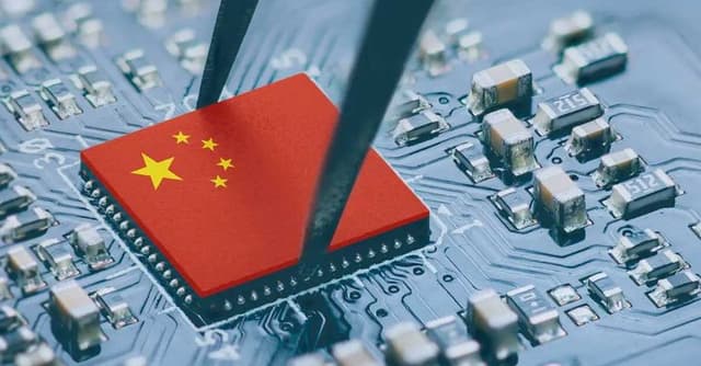 Bukan Chip AI, Ini Alasan Tarif Chip China Ditunda ke 2027
