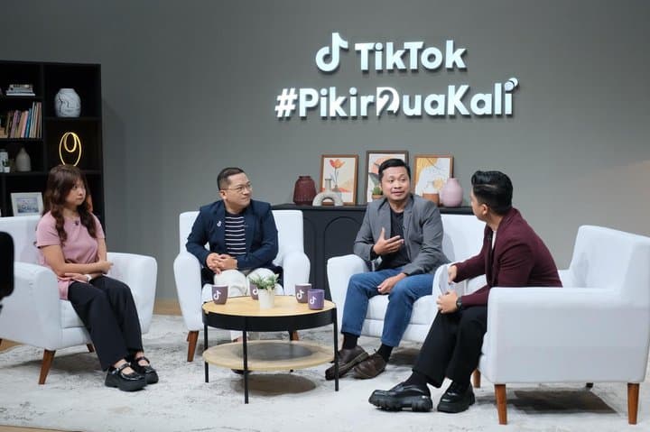 TikTok Gencar Lawan Penipuan Online Lewat Live #PikirDuaKali