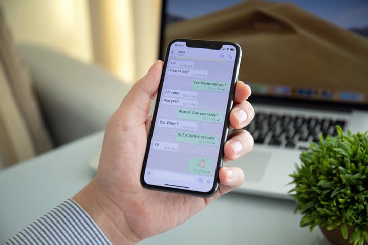Kenapa Akun WhatsApp Bisa Diblokir? Judi Online Biang Keroknya