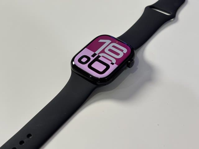 Apple Watch Bakal Punya Kamera, Buat Apa Ya?