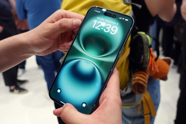 Jelang iPhone 16 Rilis di RI, Distributor Apple Kasih Godaan Manis