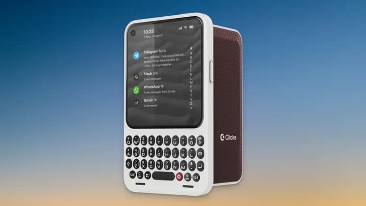Obat Rindu BlackBerry, Clicks Communicator Punya Keyboard Fisik