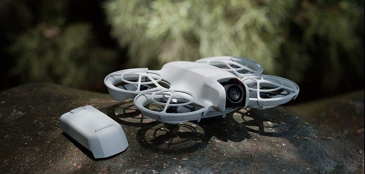 Takut Dimata-matai, Donald Trump Resmi Larang Drone DJI Masuk AS
