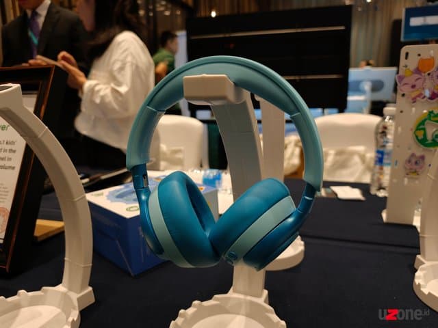 iClever Q950, Headphone Anak dengan ANC dan Volume Aman