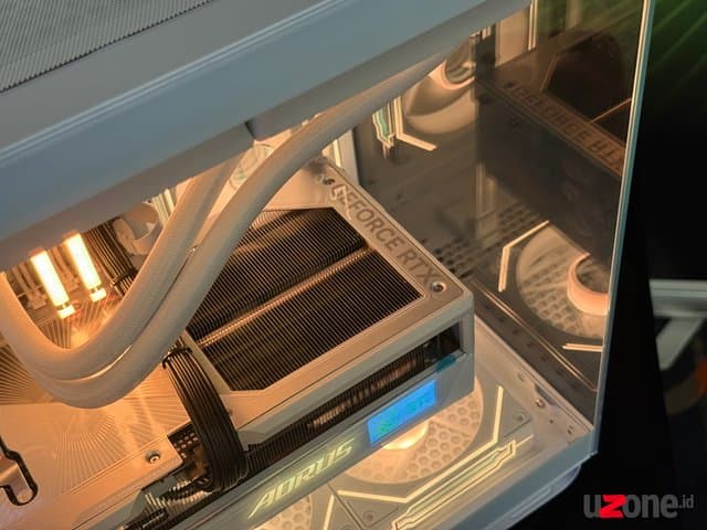 FOTO: Nih Setup PC Gaming dengan RTX 50 Series, Ngiler Gak?
