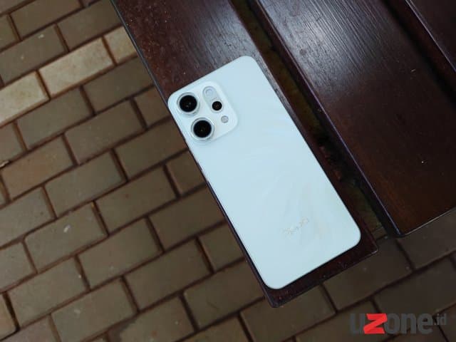Jajal Oppo Reno14 Pro: Desain Putri Duyung, Pakai Chip Spesial