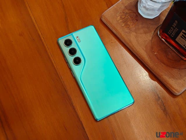 AI Writing Sampai AIGC Portrait, Semua Ada di Tecno Camon 40 
