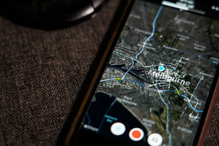 5 Cara Melacak HP Hilang dengan Mudah di Android dan iPhone