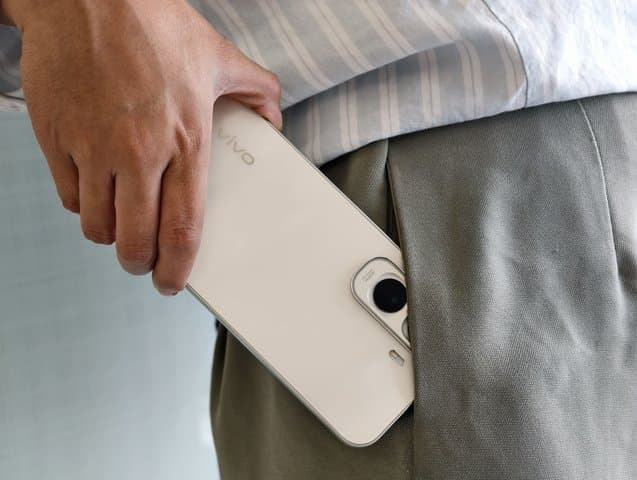 Vivo Y500 Jadi Y Series Termahal, Harga Nyaris Rp7 Juta