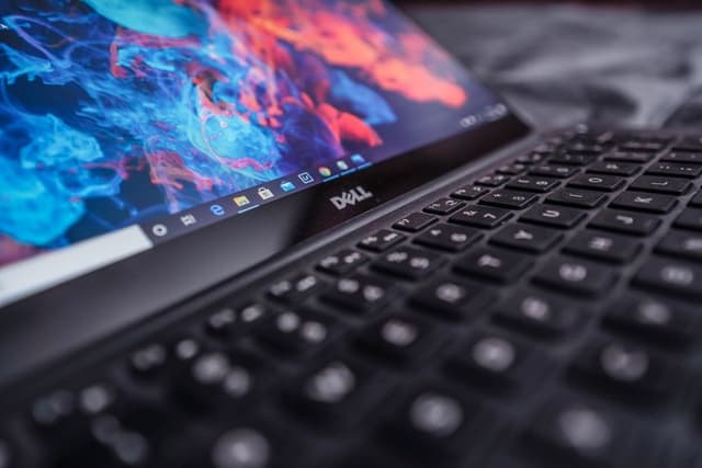 Dell PHK 11 Ribu Karyawan, Imbas Strategi Fokus ke AI?