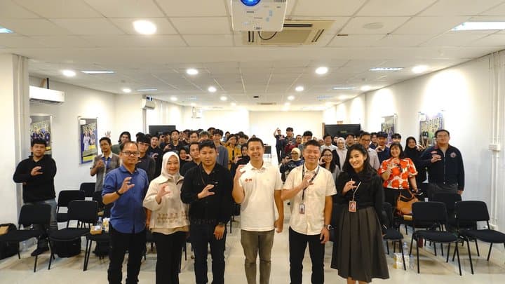 Diserbu AI, Literasi Digital di Indonesia Keteteran?